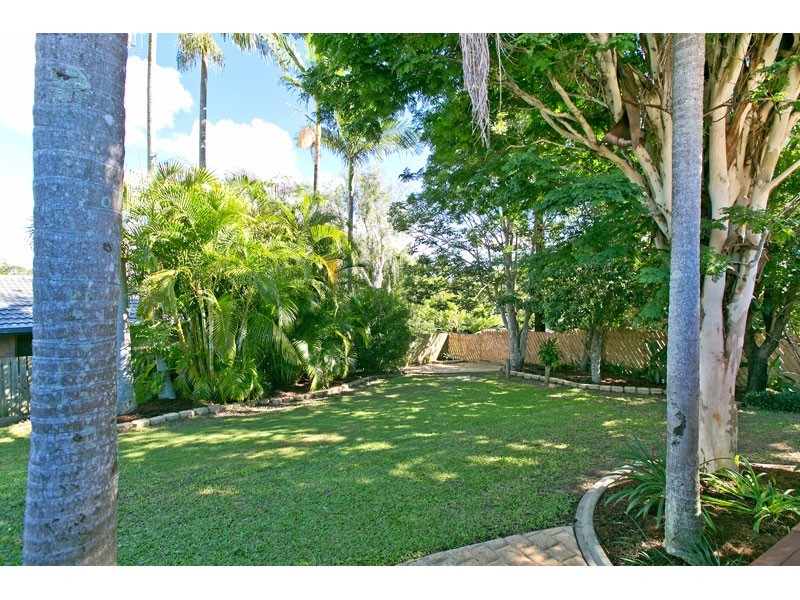 4 Chinnock Court, Alexandra Hills QLD 4161