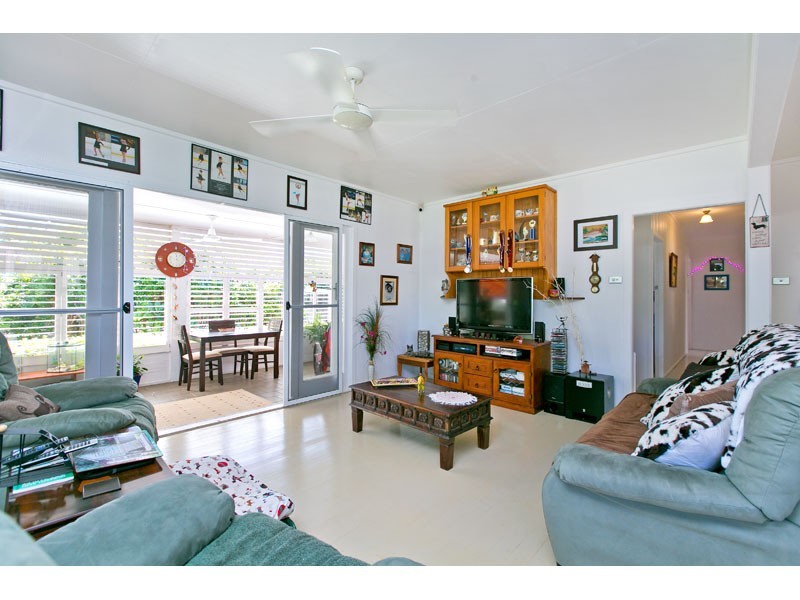 99 Colburn Avenue, Victoria Point QLD 4165