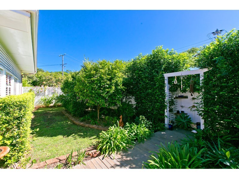 99 Colburn Avenue, Victoria Point QLD 4165