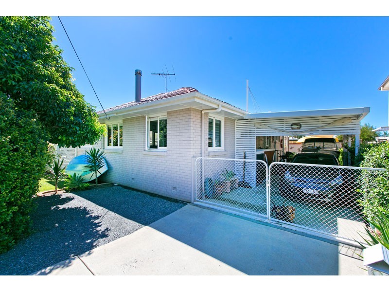 99 Colburn Avenue, Victoria Point QLD 4165