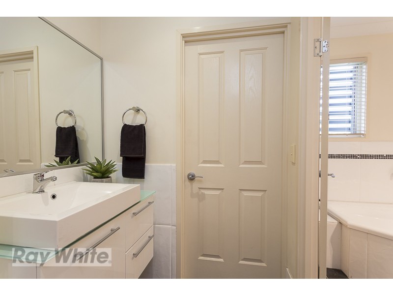 26 Mein Street, Hendra QLD 4011