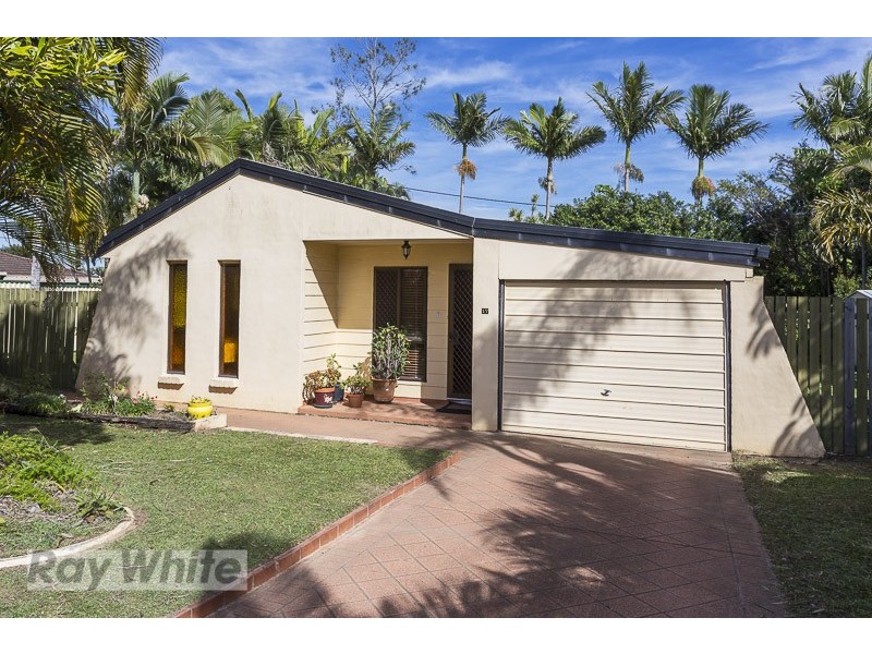 17 Strachan Road, Victoria Point QLD 4165