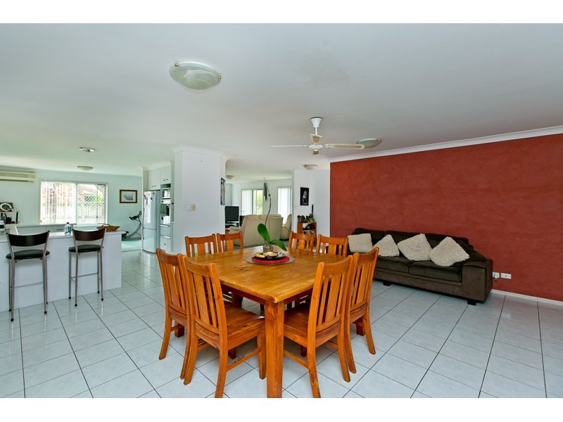 62 Fryar Street, Victoria Point QLD 4165