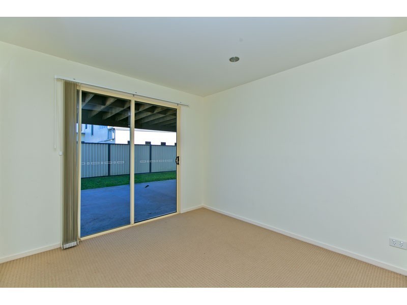 11 Yeo Street, Victoria Point QLD 4165