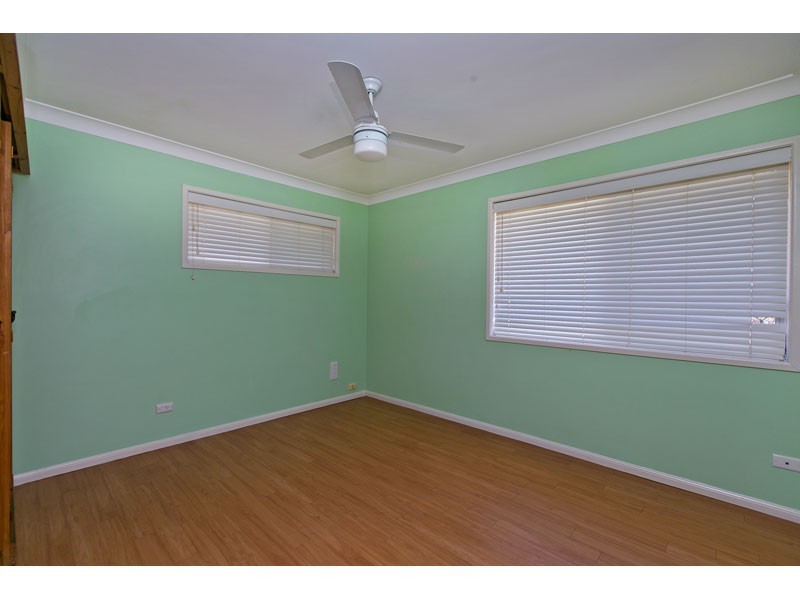 11 Chestnut Crescent, Victoria Point QLD 4165