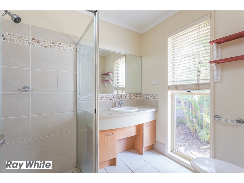 24 Gladebourne Crescent, Victoria Point QLD 4165