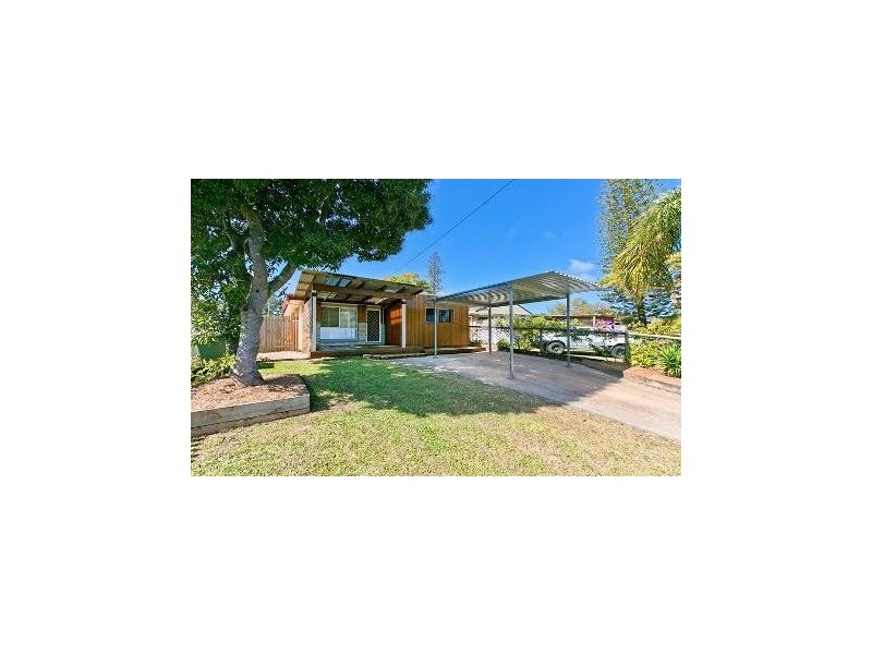 122 Cane Street, Redland Bay QLD 4165