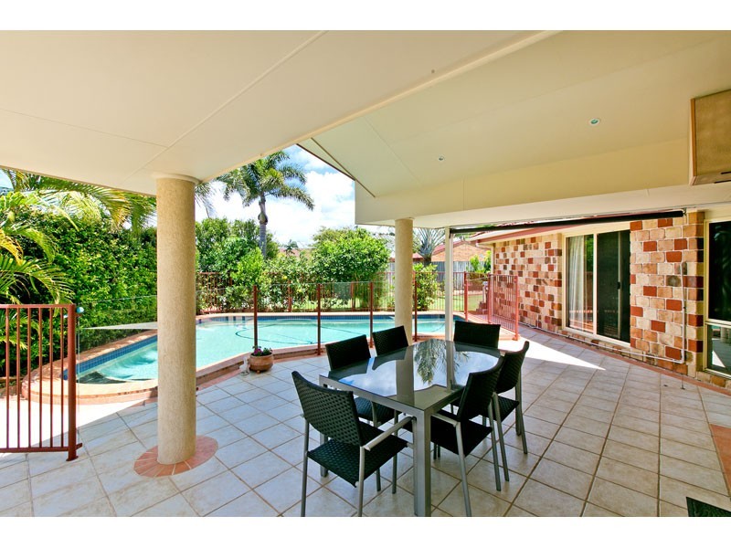 17 Daysland Street, Victoria Point QLD 4165