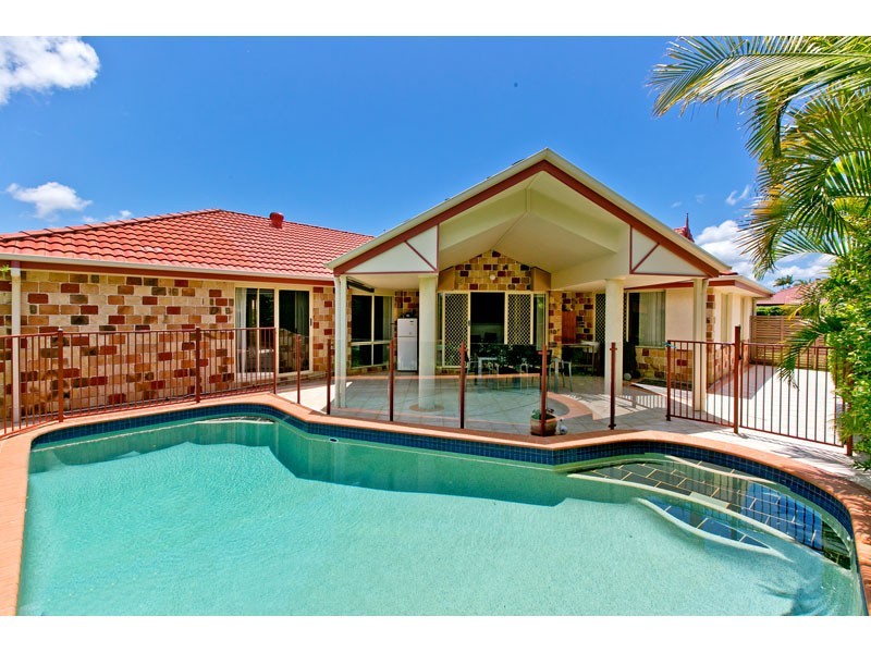 17 Daysland Street, Victoria Point QLD 4165