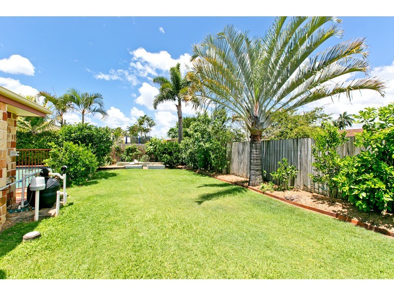 17 Daysland Street, Victoria Point QLD 4165