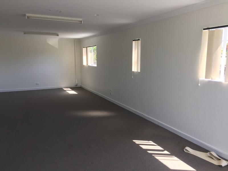 4/127 Colburn Ave, Victoria Point QLD 4165