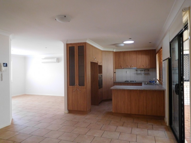 19 Seaholly  Crescent, Victoria Point QLD 4165