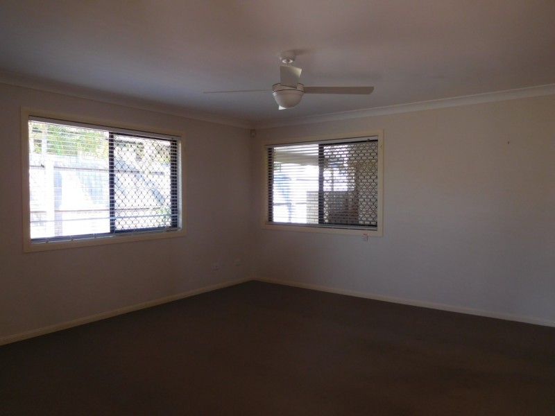 19 Seaholly  Crescent, Victoria Point QLD 4165