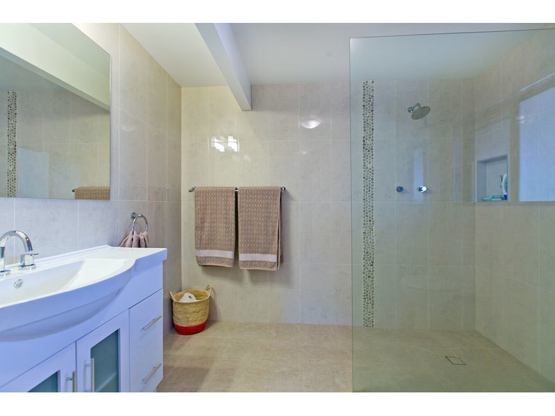 11 Skirmish Court, Victoria Point QLD 4165