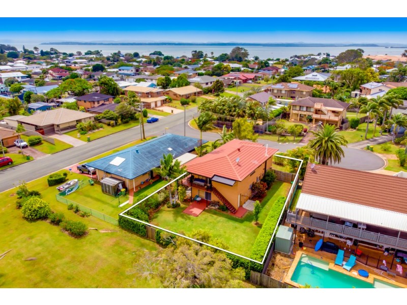 2 Vanessa Place, Victoria Point QLD 4165