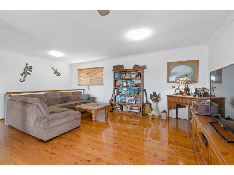 2 Vanessa Place, Victoria Point QLD 4165