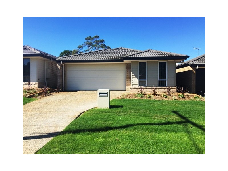 3 Base Street, Victoria Point QLD 4165