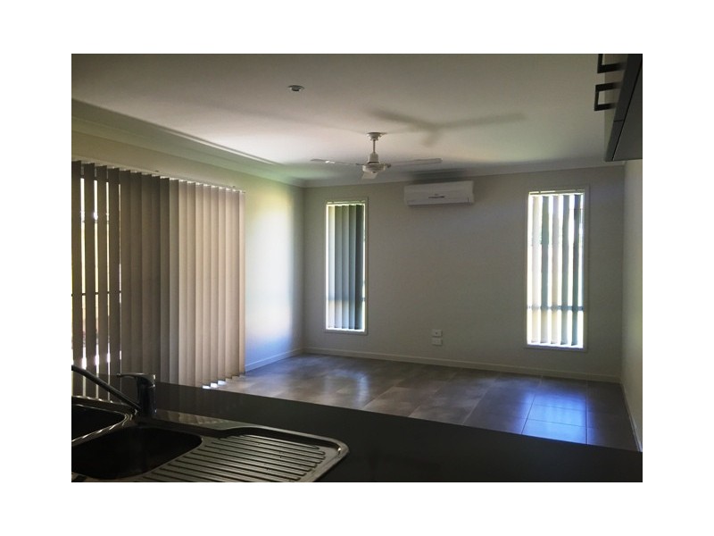 3 Base Street, Victoria Point QLD 4165