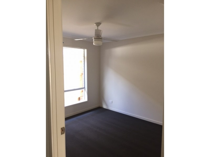 3 Base Street, Victoria Point QLD 4165