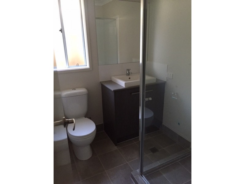 3 Base Street, Victoria Point QLD 4165