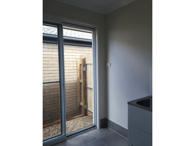 3 Base Street, Victoria Point QLD 4165