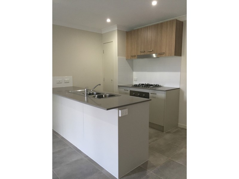 1A Base Street, Victoria Point QLD 4165