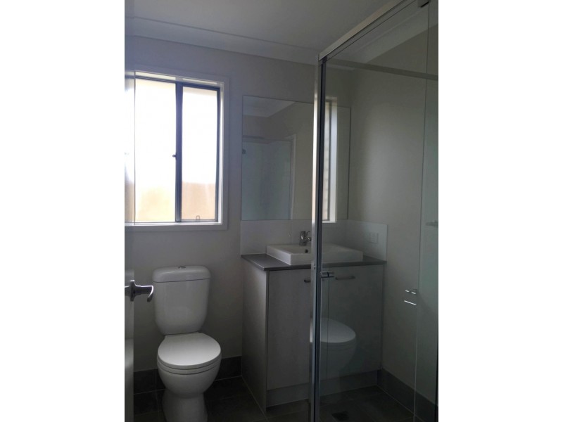 1A Base Street, Victoria Point QLD 4165