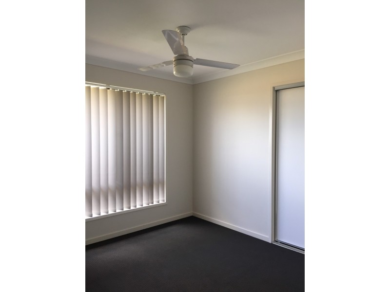 1 Base Street, Victoria Point QLD 4165