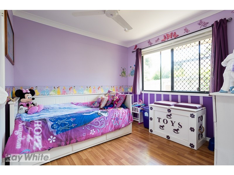 12 Tahan Crescent, Tanah Merah QLD 4128