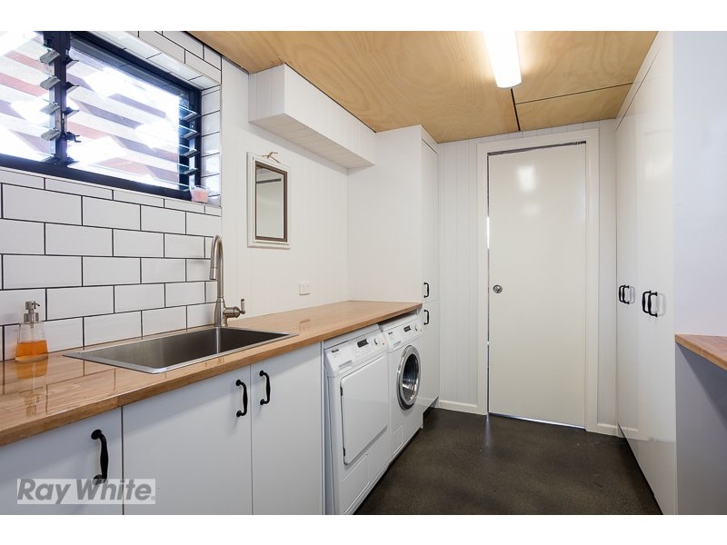 31 Wilmot Street, Victoria Point QLD 4165