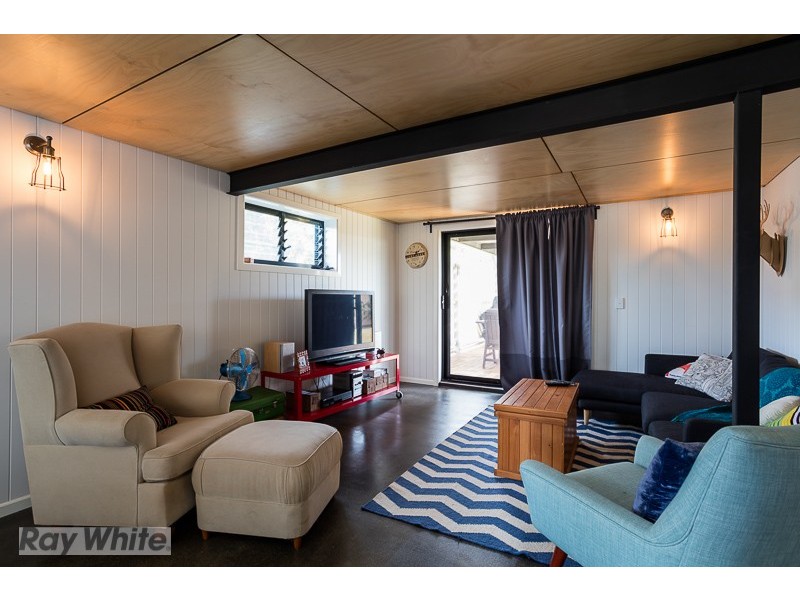 31 Wilmot Street, Victoria Point QLD 4165