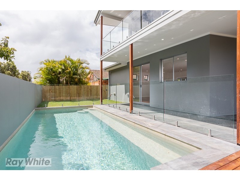 12 Lakefield Drive, Victoria Point QLD 4165