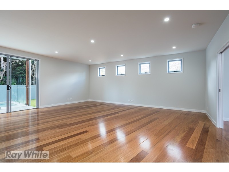 12 Lakefield Drive, Victoria Point QLD 4165