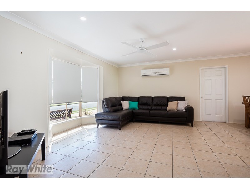 252 Main Street, Redland Bay QLD 4165