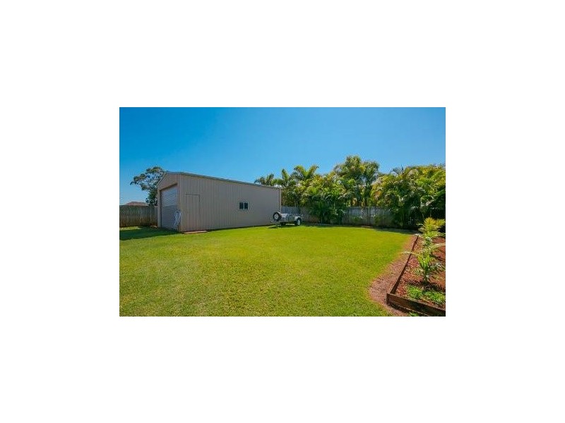 9 Base Street, Victoria Point QLD 4165