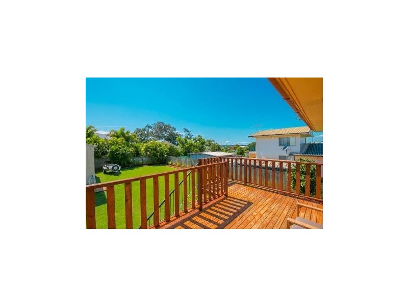 9 Base Street, Victoria Point QLD 4165