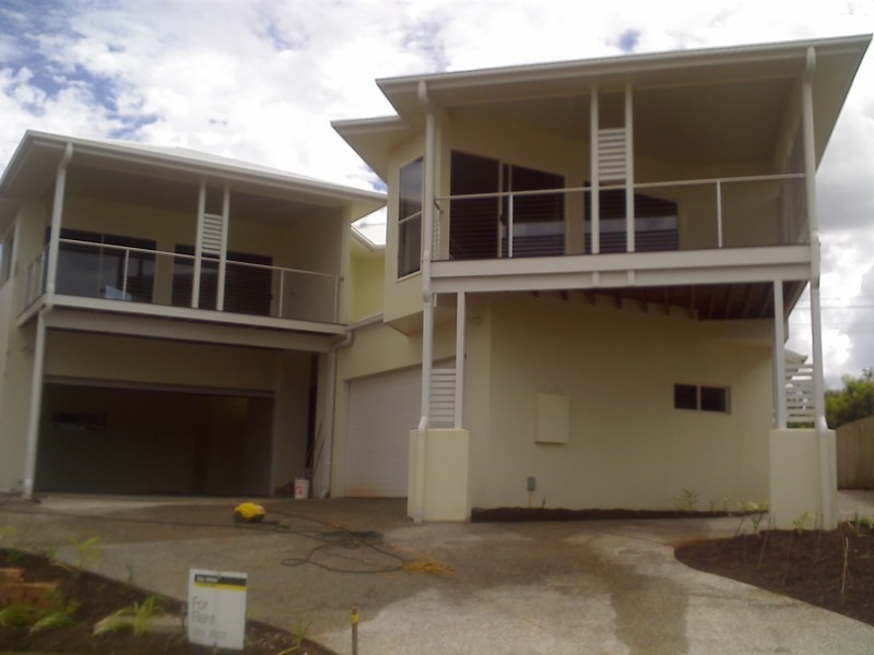2/14 Irwin Place, Redland Bay QLD 4165