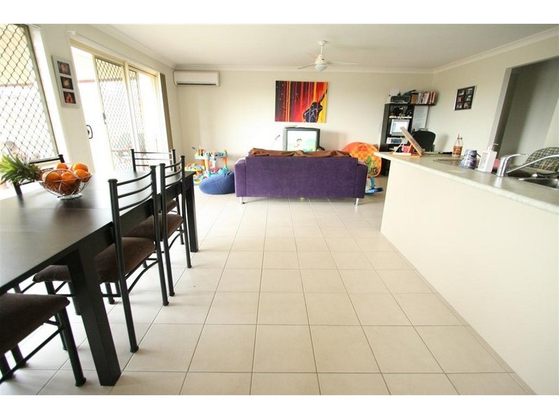 28 Fiddlewood Street, Victoria Point QLD 4165