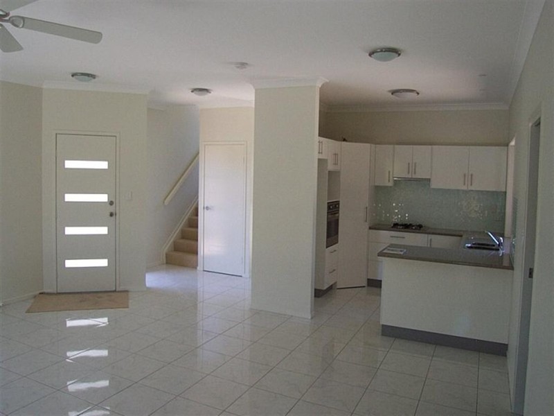 1/22 Boat Street, Victoria Point QLD 4165
