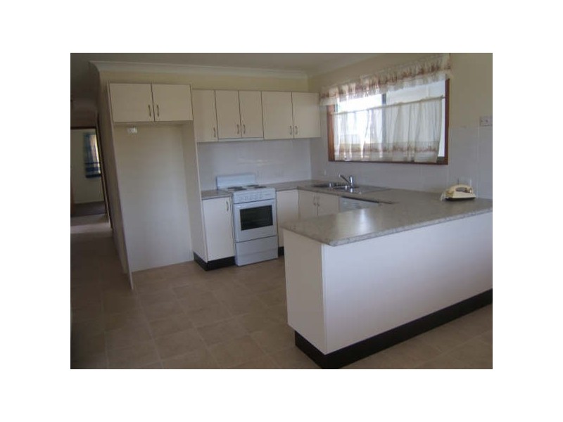 18 Maryann Street, Caloundra QLD 4551