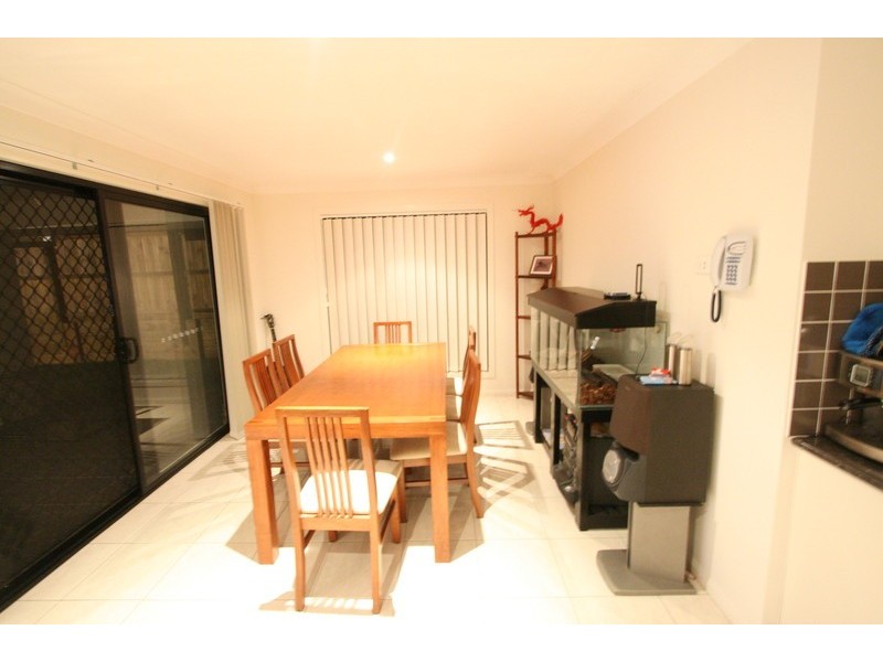 19 Crestlea Street, Victoria Point QLD 4165