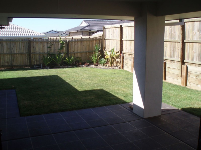 19 Crestlea Street, Victoria Point QLD 4165