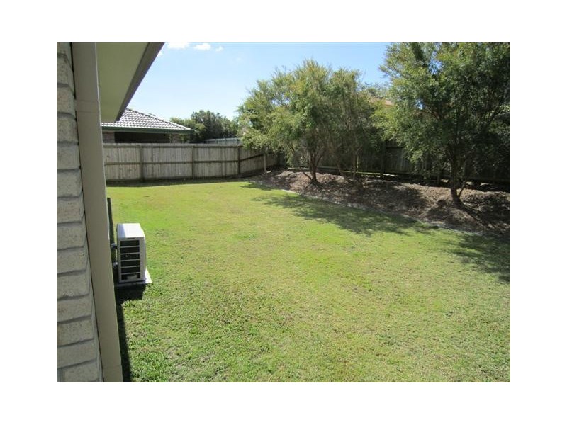 3 Camphor Court, Victoria Point QLD 4165