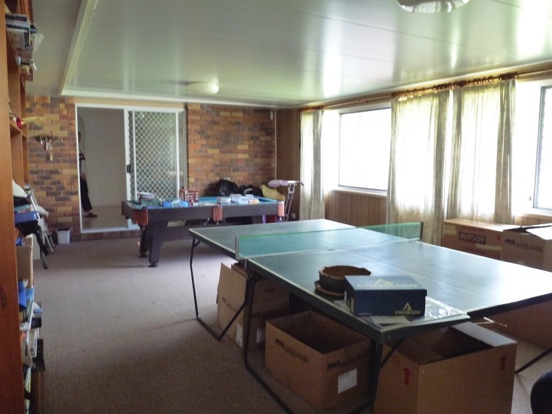 39 Poinciana Avenue, Victoria Point QLD 4165