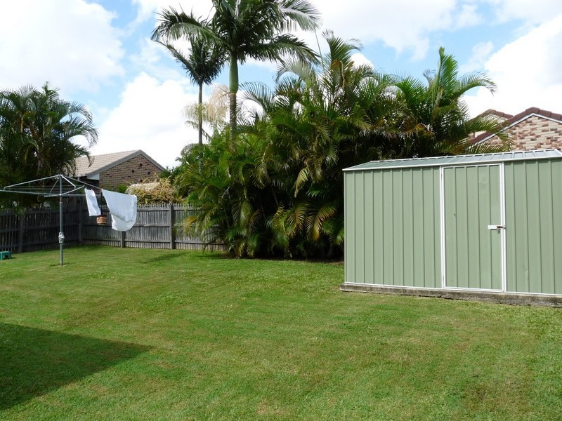 39 Poinciana Avenue, Victoria Point QLD 4165