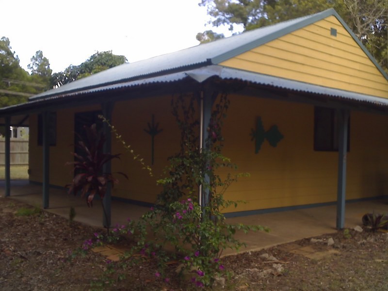 38 James Street, Coochiemudlo Island QLD 4184