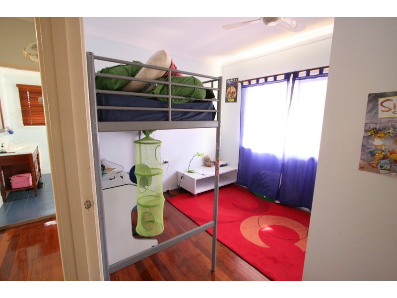 17 Boat Street, Victoria Point QLD 4165