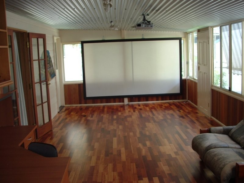 Coochiemudlo Island QLD 4184