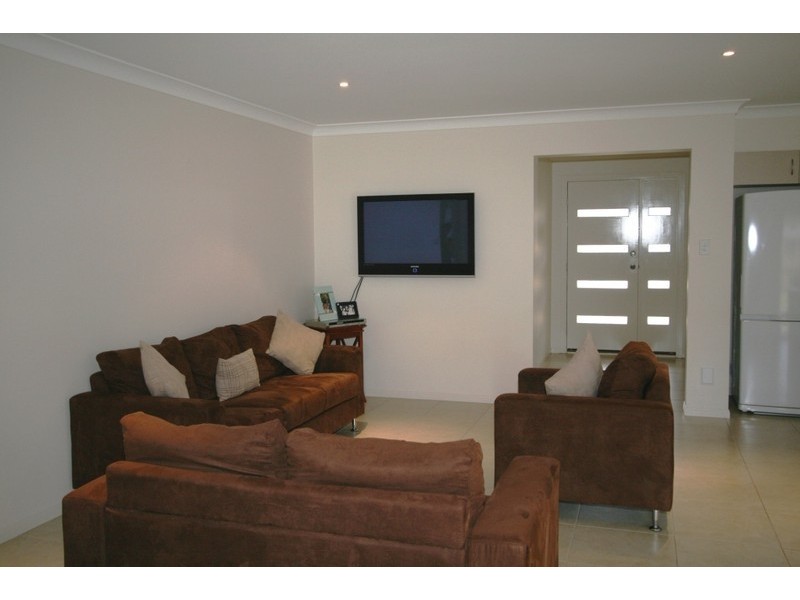 50 Aquila Street, Redland Bay QLD 4165