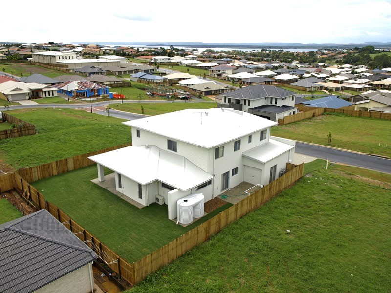 5 Turtle Place, Redland Bay QLD 4165